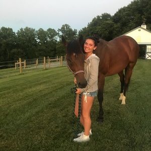 Meet your Posher, Kelsey